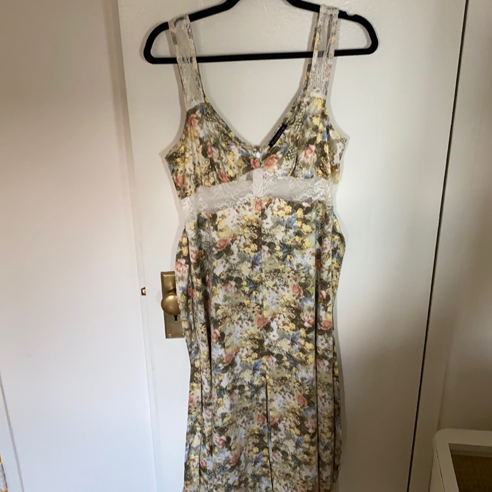 Weworewhat Danielle Bernstein Floral Slip Dress